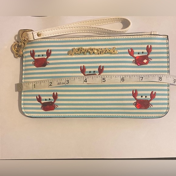 Betsey Johnson Crab jeweled striped wristlet - Picture 8 of 9